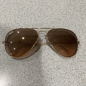 Rayban Large Aviator Sunglasses